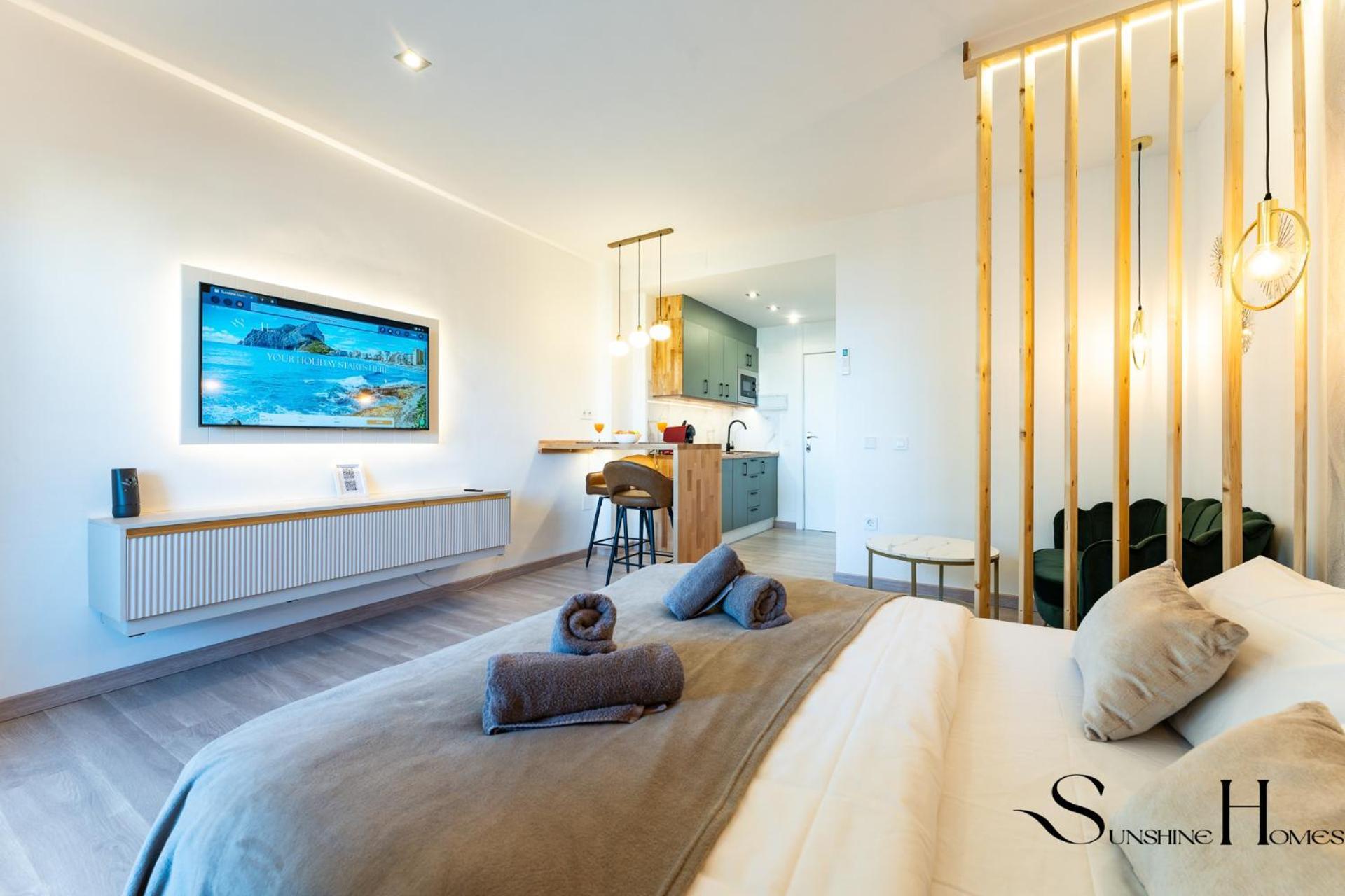 Seaview Beachfront Studio With Aqua Park & Balcony Benalmádena Exteriér fotografie